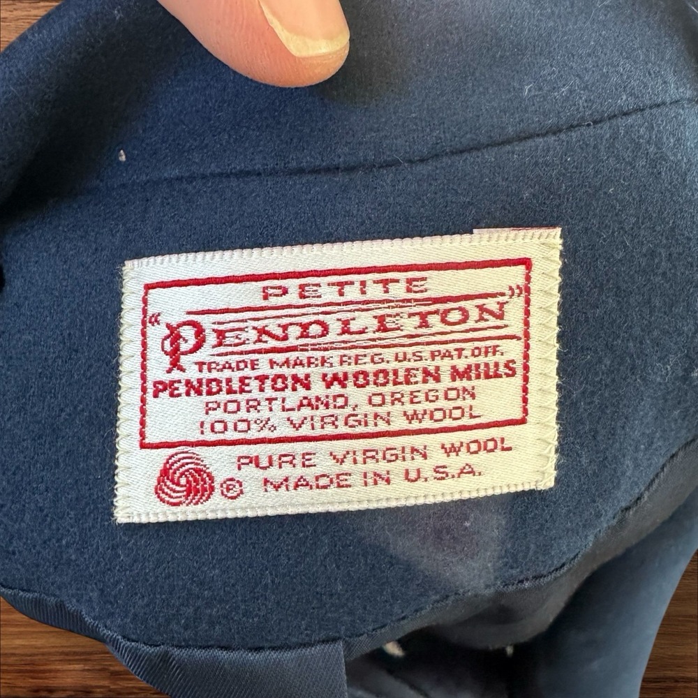 Vintage Pendleton Blazer Petite Sz 14 Womens Navy Blue 100% Virgin Wool Made USA - Picture 9 of 9